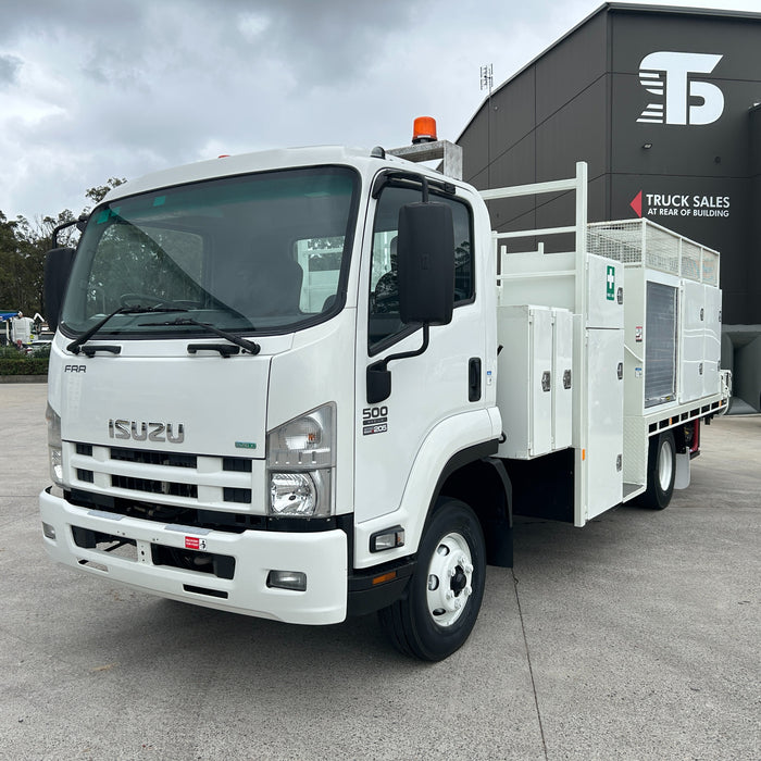 2014 Isuzu Frr 500