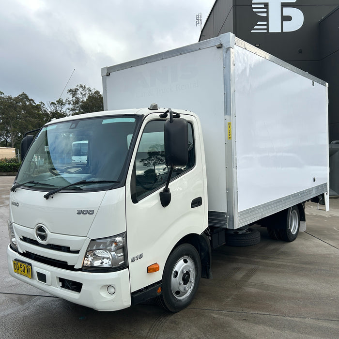 2021 Hino 300 Series 616