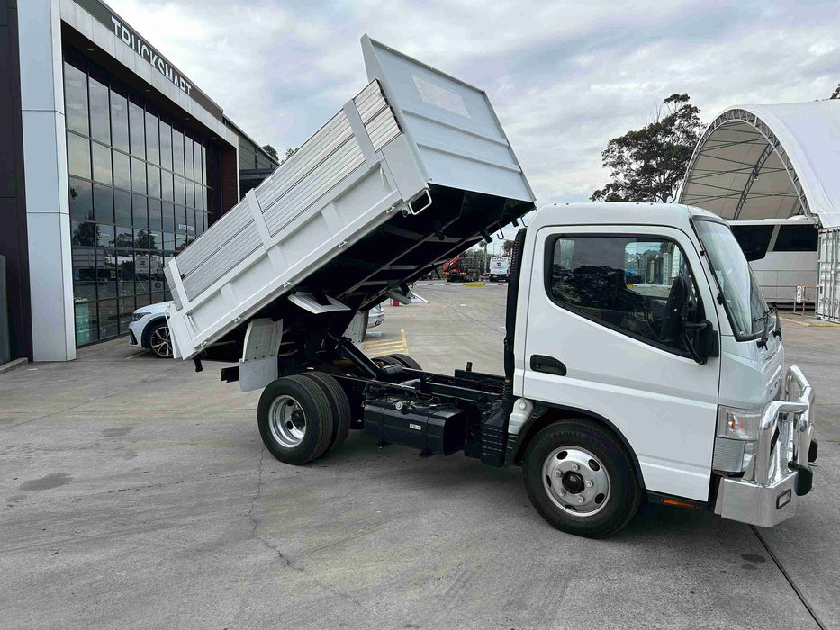 2020 Fuso Canter 615