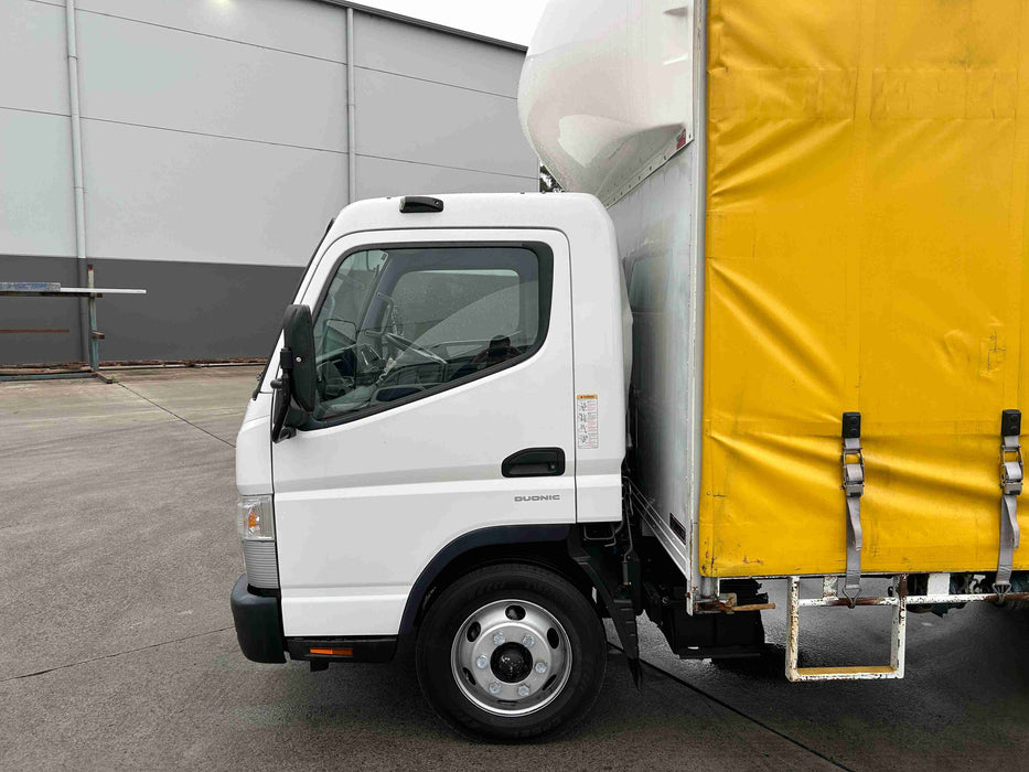 2018 Fuso Canter 815