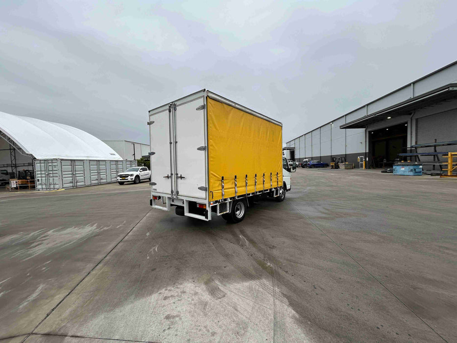 2018 Fuso Canter 815