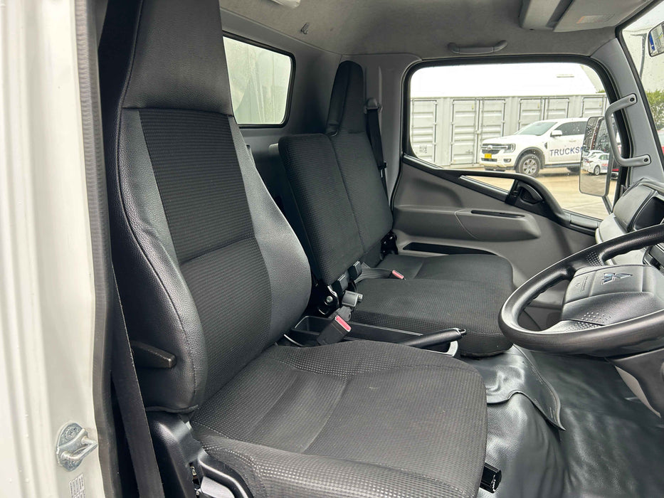 2018 Fuso Canter 815