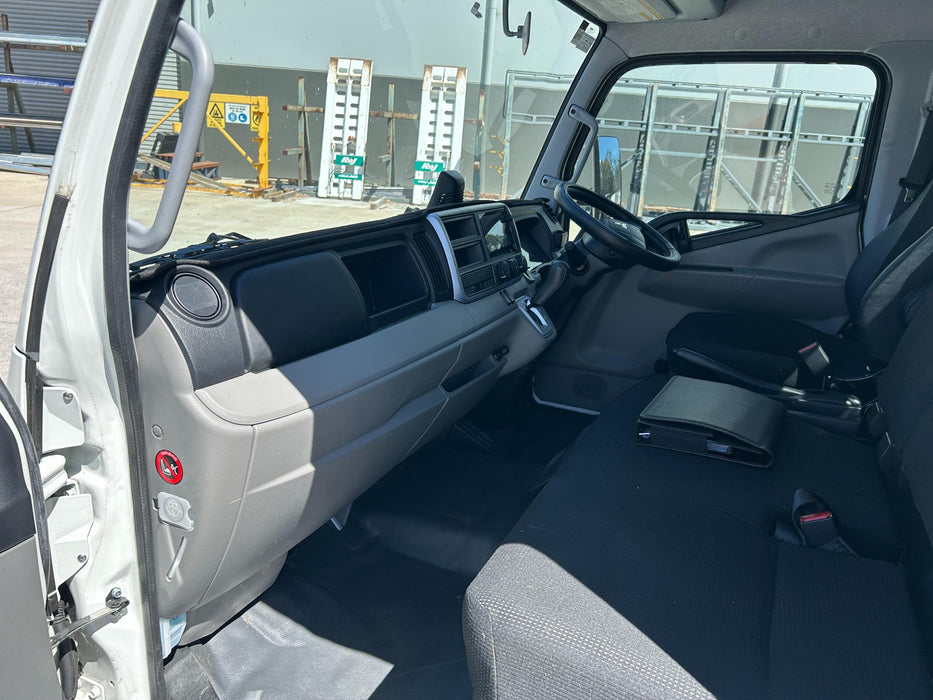 2024 Fuso Canter 515