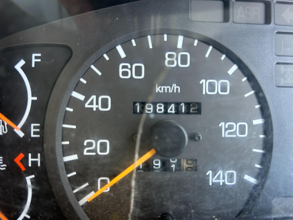 2007 Mitsubishi Fv 500