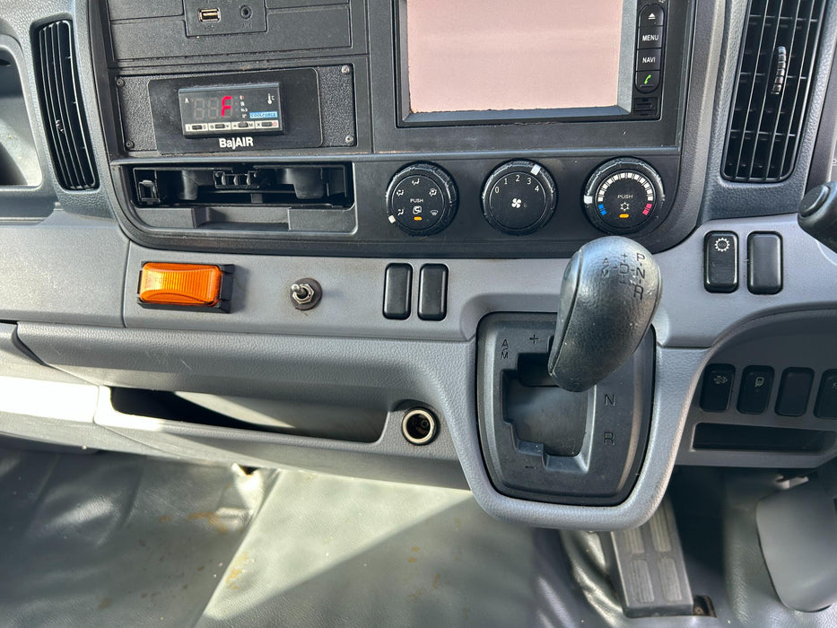 2013 Fuso Canter 515