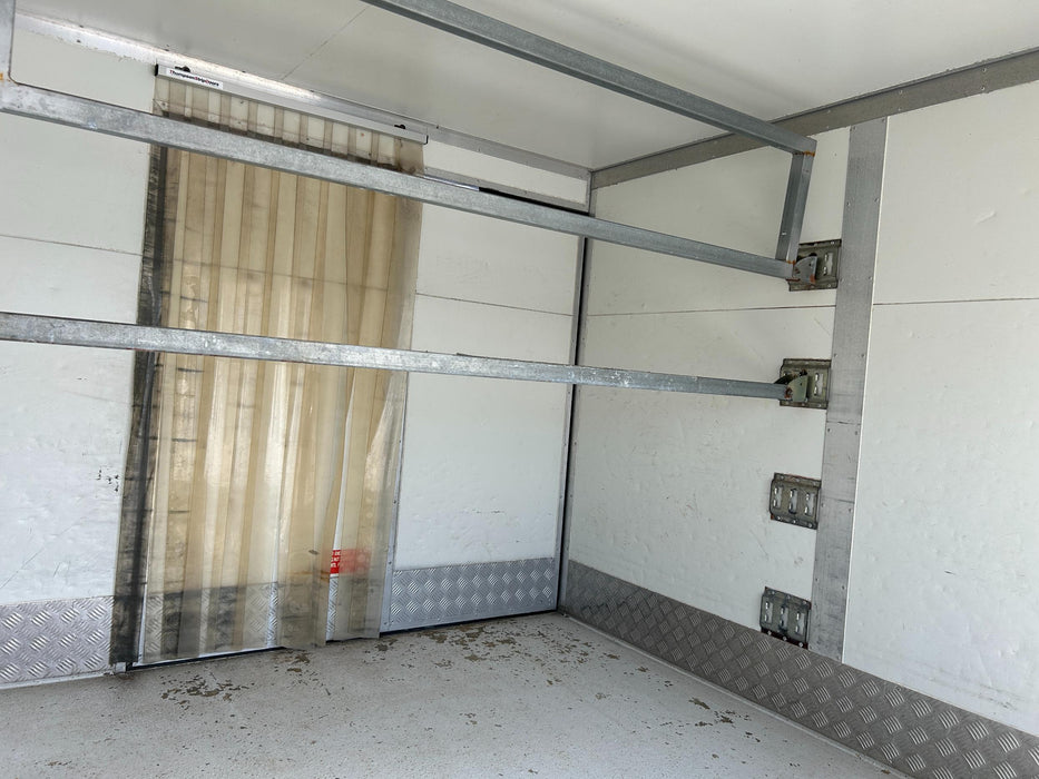 2013 Fuso Canter 515