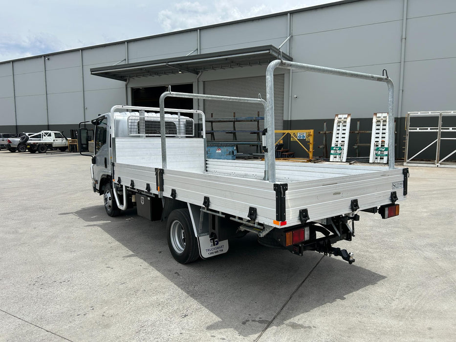 2017 Isuzu NPR 45 155