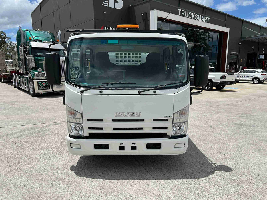 2013 Isuzu NNR 200