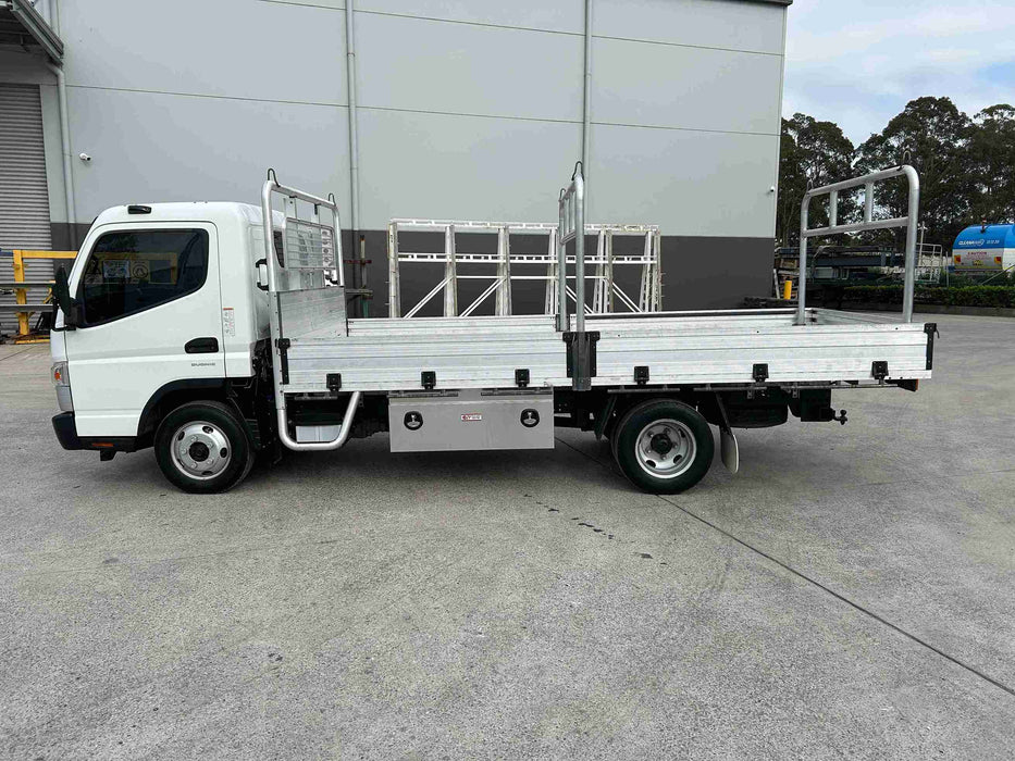 2021 Fuso Canter 515