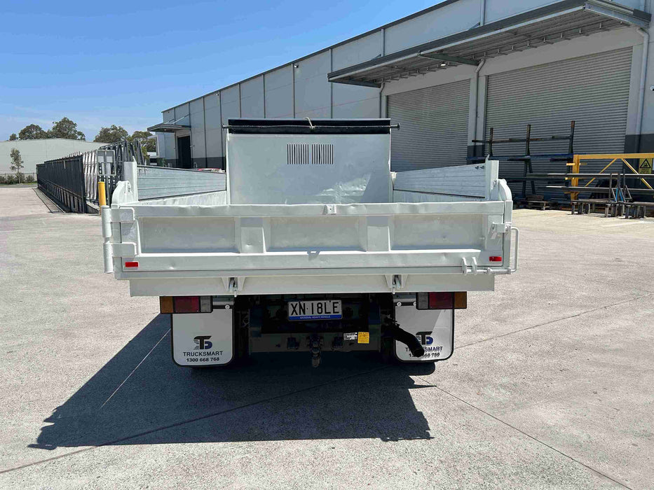 2009 Isuzu N Series NPR 300