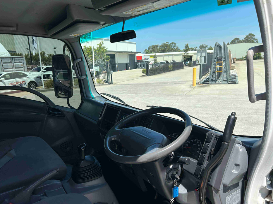 2009 Isuzu N Series NPR 300