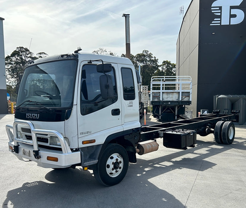 2004 Isuzu Frr 500