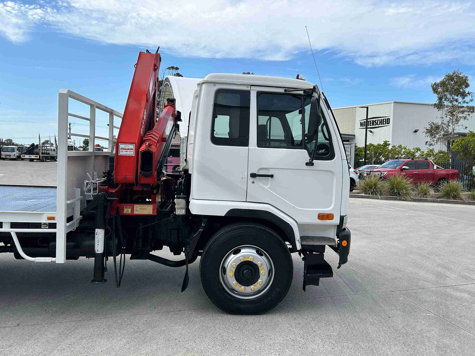 2007 Nissan PK Crane